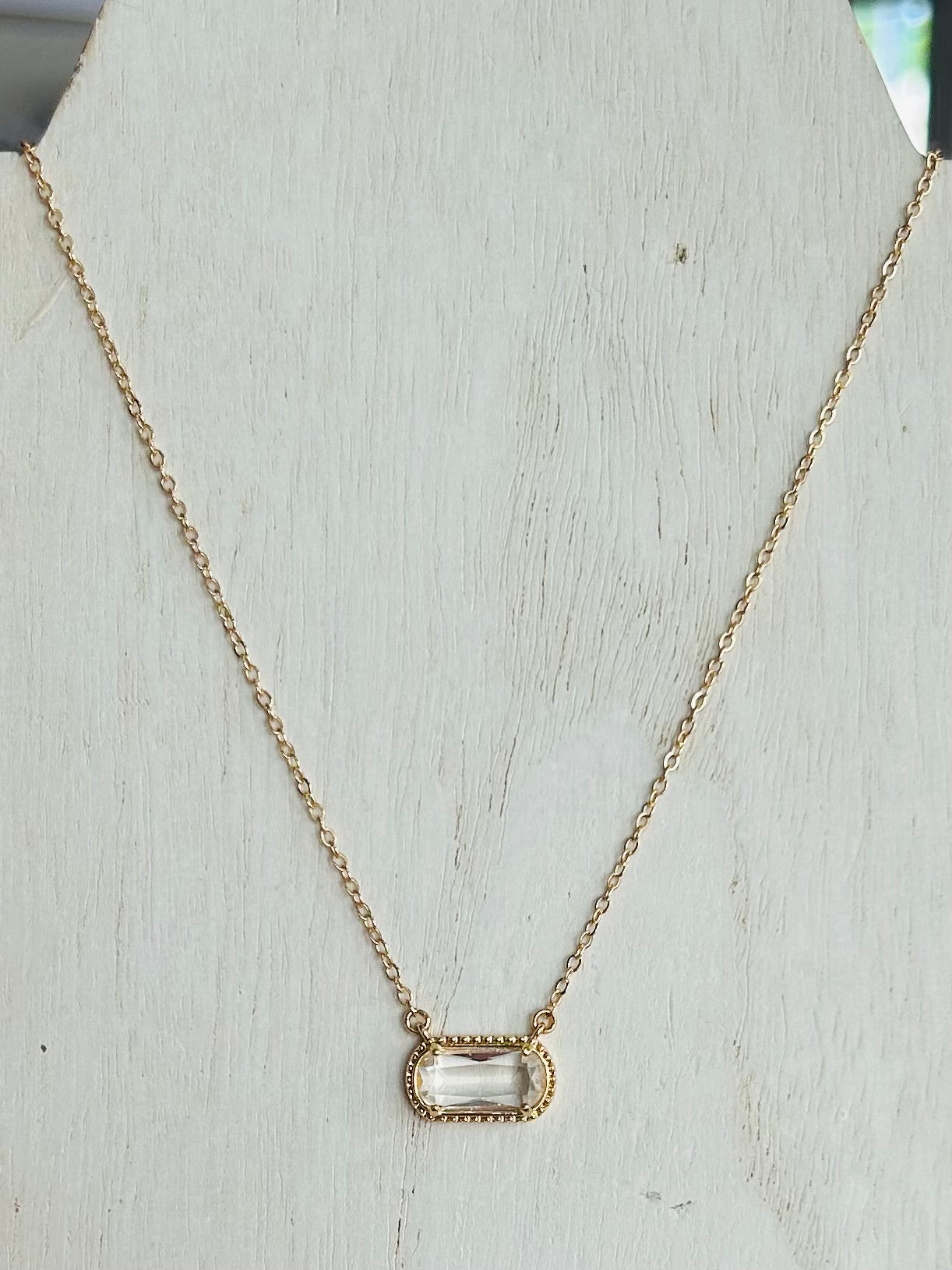 Glass Crystal Pendant Necklace - Clear