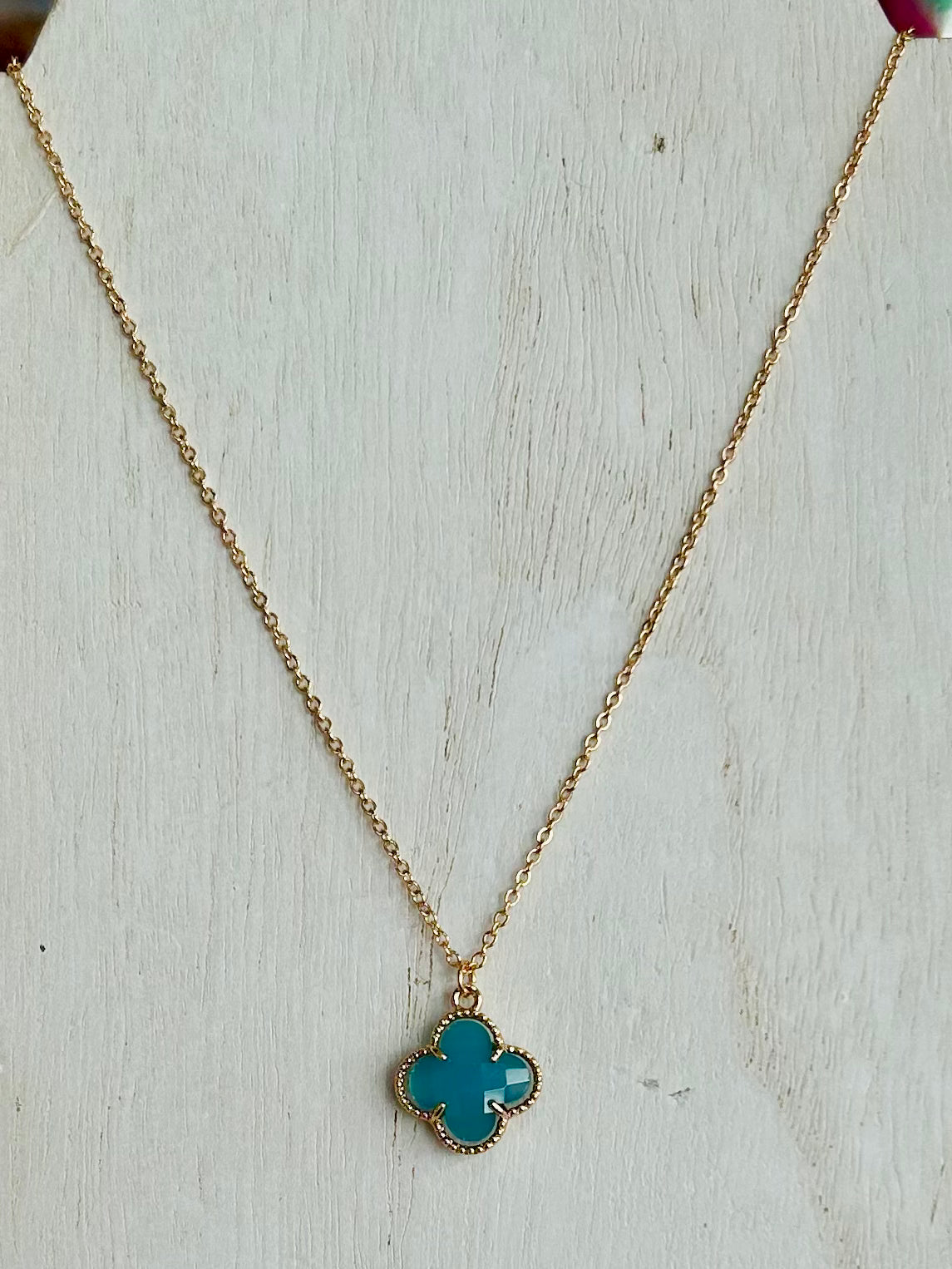 Dainty Crystal Clover Pendant Necklace - Turquoise
