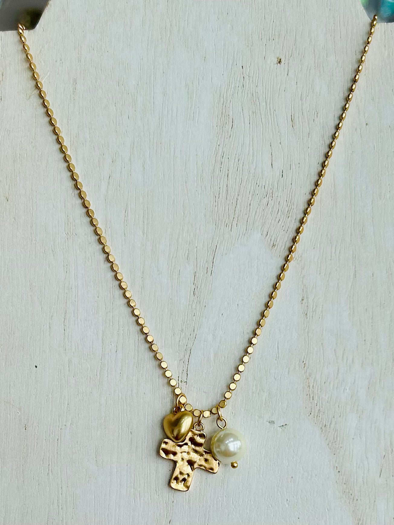 Cross, Heart, & Pearl Pendant Necklace - Gold