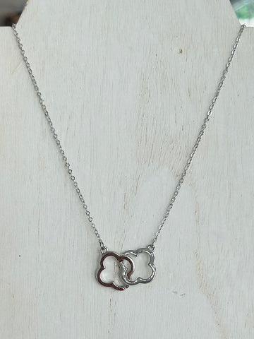 Interlinked Clover Necklace - Silver