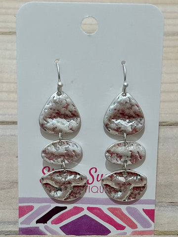 Linked Hammered Metal Dangle Earrings - Silver