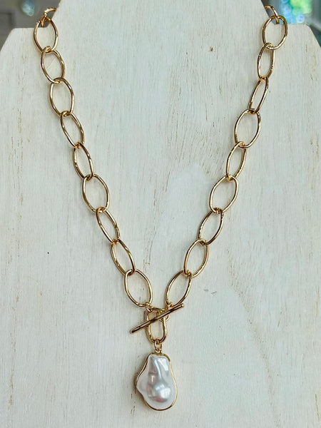 Pearl Pendant Oval Link Chain Necklace - Gold