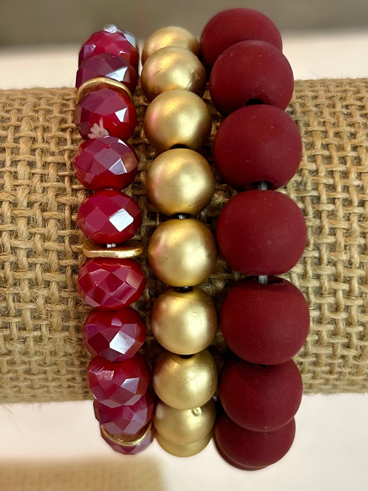 Lost In A Daze Bracelet Set - Maroon