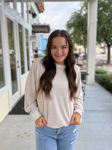 Heading Downtown Top - Beige