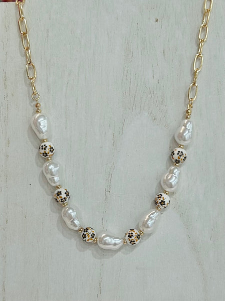 Pearl Blossom Necklace - Gold