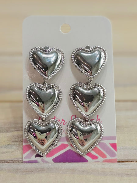 Bold Love Chain Hearts