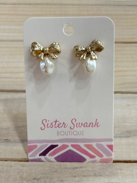 Darling Deco Bow Studs