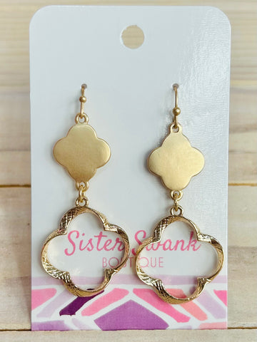 Linked Metal Clovers Drop Earrings - Gold