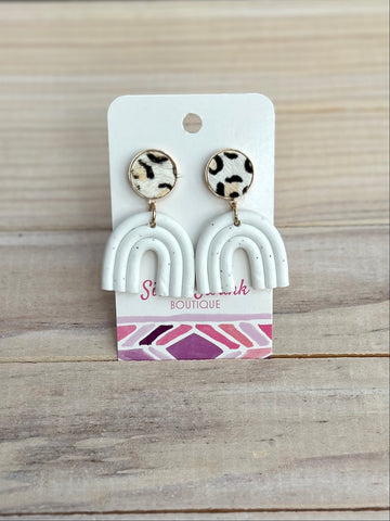 Cheetah Clay Arch Earrings - White