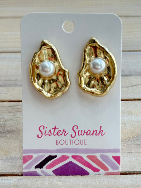 Coastal Chic Oyster Studs