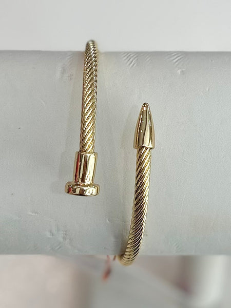Chic Nail Twist Bracelet - Gold