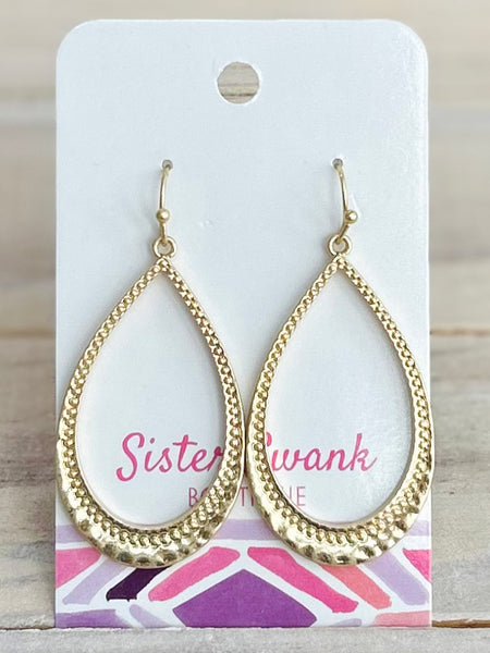 Effortless Glam Earrings - Gold