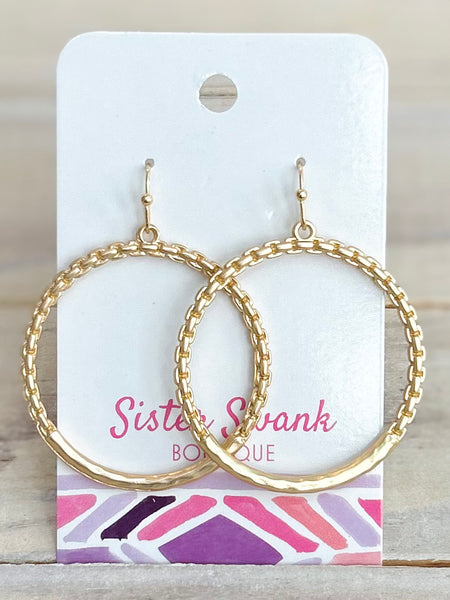 Sleek Style Drop Earrings - Gold