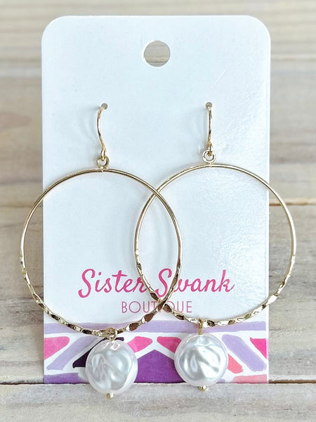 Drop Earring Featuring Pearl Ball