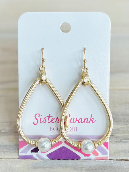 Drop Earrings With Pearl Detail - Gold