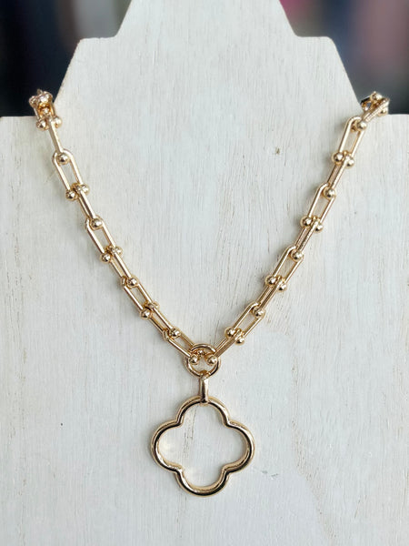 Metal Tone U-Link Clover Pendant Necklace