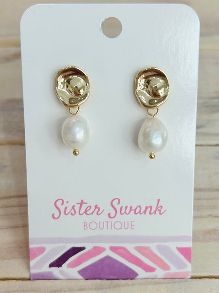 Linked Metal & Pearl Drop Earrings - Gold