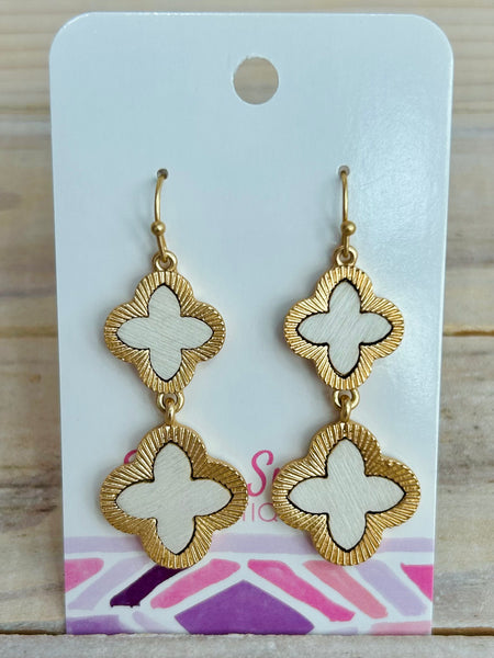 Linked Wood Clovers Drop Earrings - Ivory