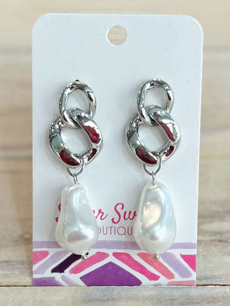 Poppy Pearl Drop Earrings - Silver