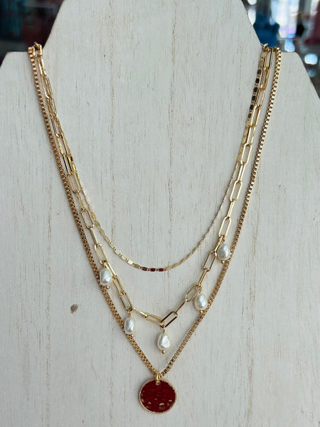 Hammered Metal Circle Pendant Layered Necklace - Gold