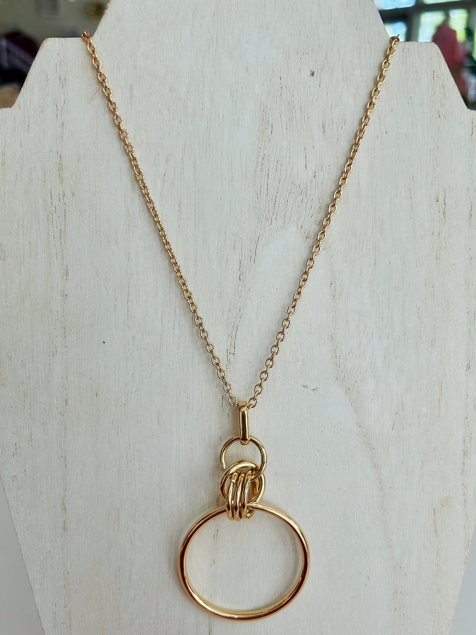 Circle Pendant Long Necklace - Gold