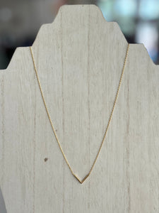 V Necklace - Gold