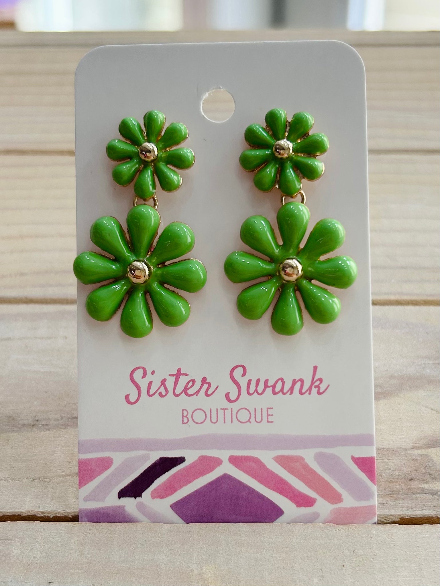 Linked Enamel Flowers Drop Earrings - Green