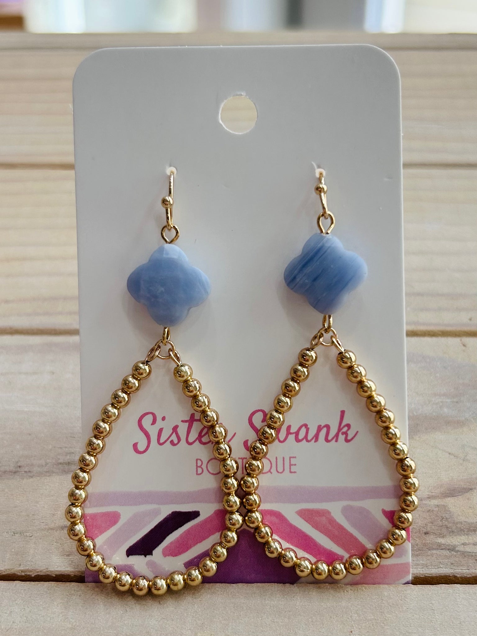 Clover Beaded Teardrop Dangle Earrings - Blue
