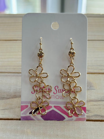 Linked Hollow Flower Dangle Earrings - Gold