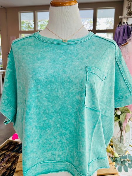 Summer Breeze Crop Tee - Kelly Green
