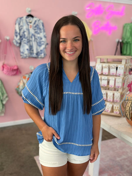 Sweet Detail Blouse - Blue
