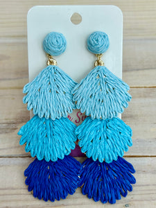 Linked Raffia Shell Drop Earrings - Blue