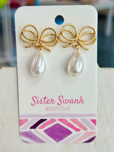 Southern Pearl Post Earrings With Bow