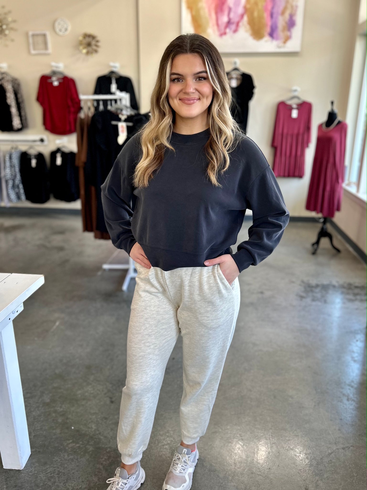 Cozy and Casual Sweatpants - Melange