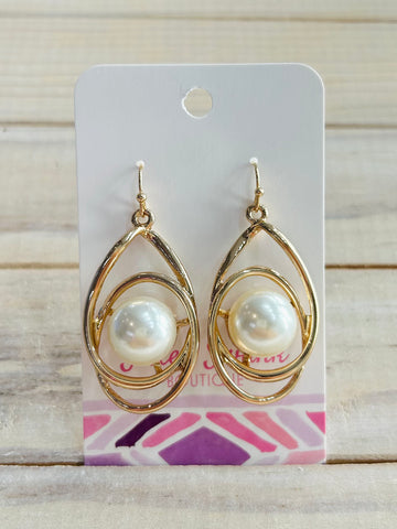 Intertwined Teardrop Earring with Pearl - Gold
