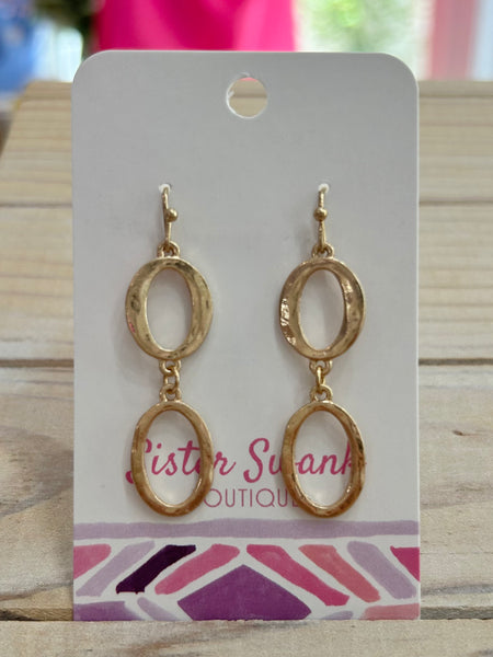 Linked Hollow Oval Drop Earrings