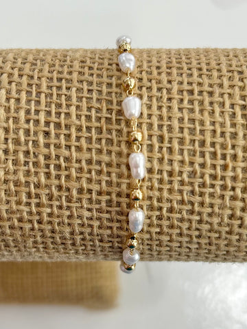 Pearls and Gold Bracelet