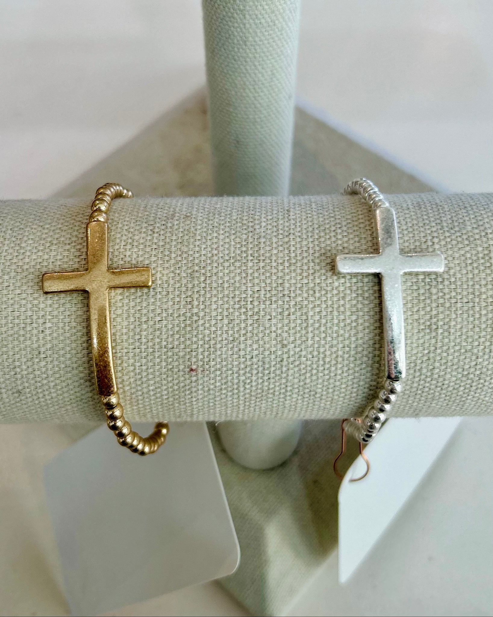 Simple Beaded Cross Bracelet