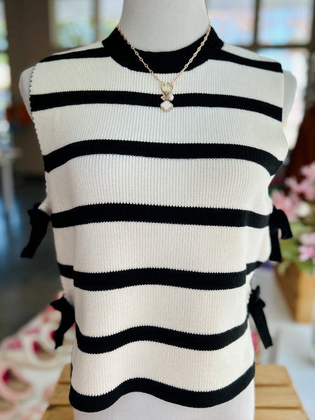 Stripes On My Side Sweater Vest - Ivory
