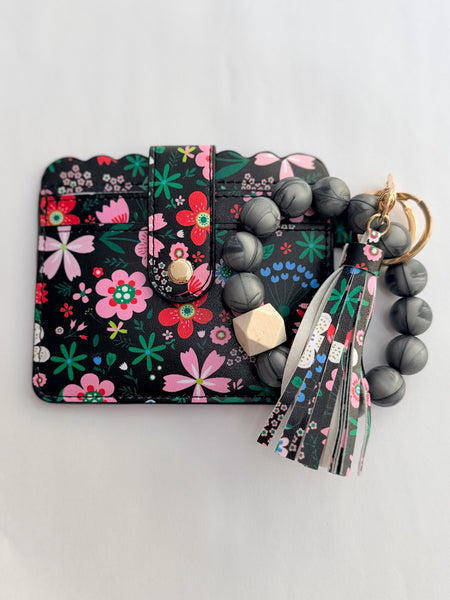 On The Go Beaded Wristlet - Black Floral