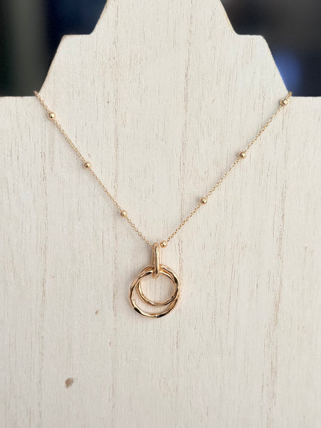 Hoop Nest Necklace - Gold