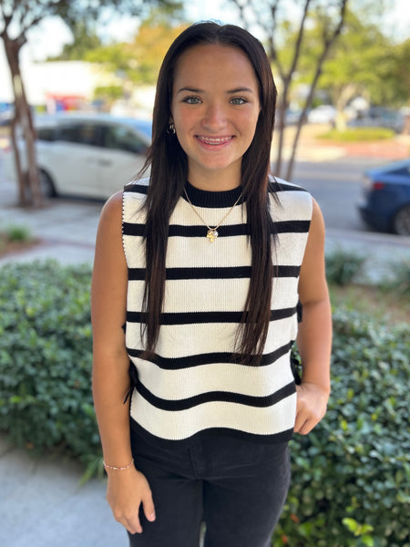 Stripes On My Side Sweater Vest - Ivory