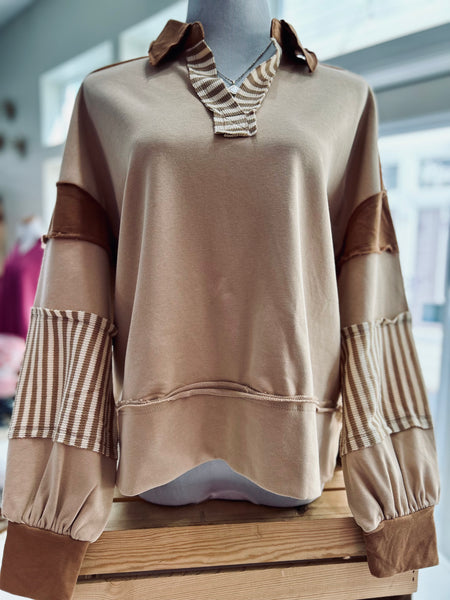 Amber Fields Sweatshirt - Tan