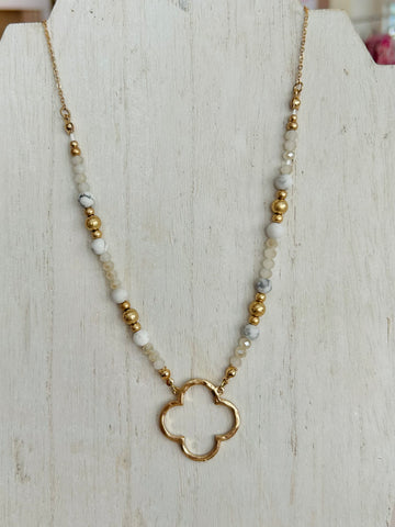 Beaded Necklace with Clover Pendant - Gold