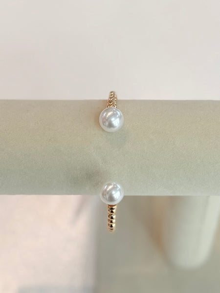 Pretty Pearl Cuff Bracelet - Gold