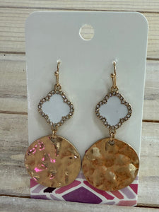 Clover/Hammered Metal Disk Drop Earrings - White