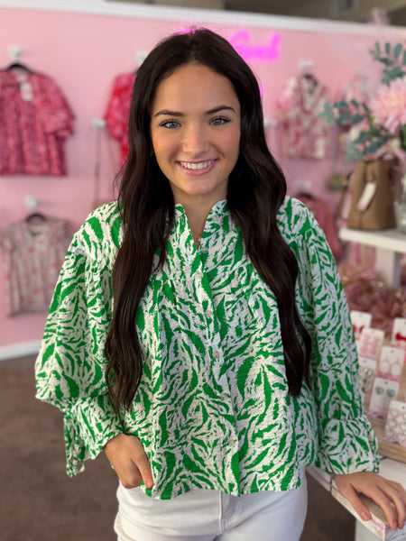 Chic & Charming Blouse - Green