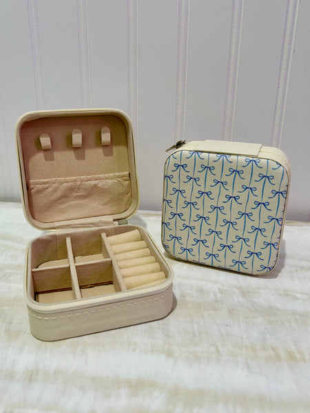 The Carry-On Case - Blue Bows