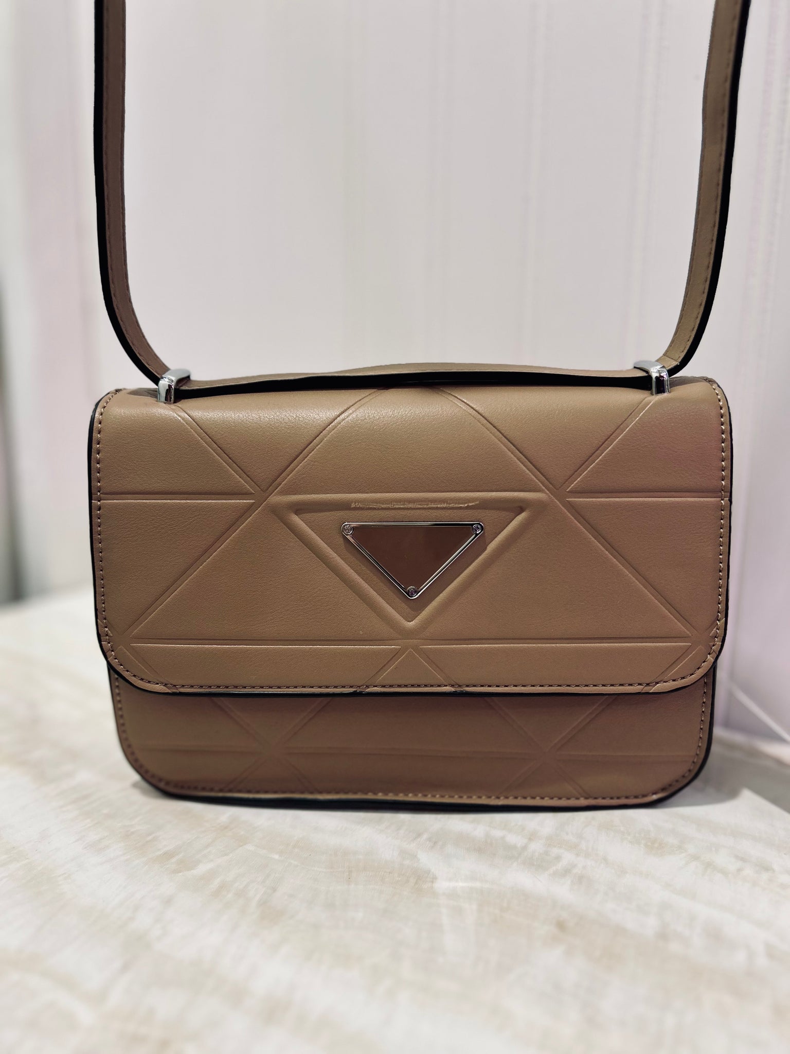 The Class Act Purse - Brown