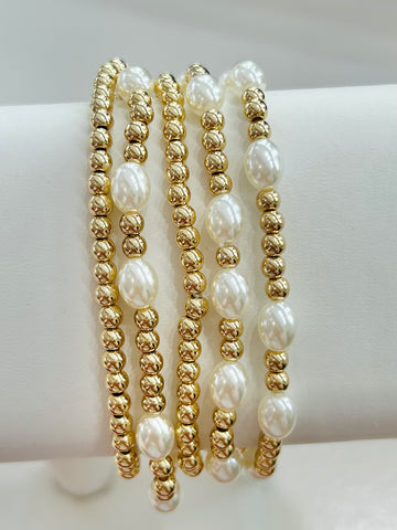 Set of Five Beaded Pearl Bracelets - Gold
